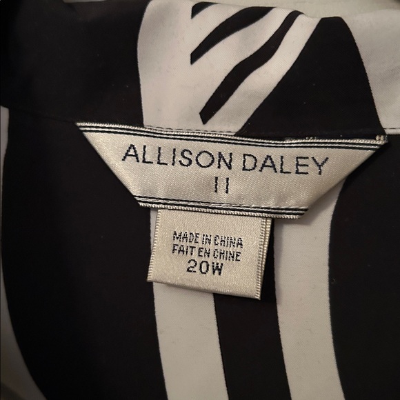 Allison Daley Monochrome Abstract Shirt size 20W - Picture 2 of 4